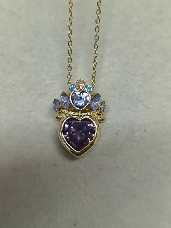 Collar princesas dorado