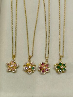 7e41026b-cf05-40d7-b485-1d7ab141422d collar flor de rapunzel Giratorios