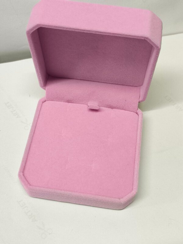 WhatsApp Image 2026-07-22 at 02.30.25 estuche grande terciopelo