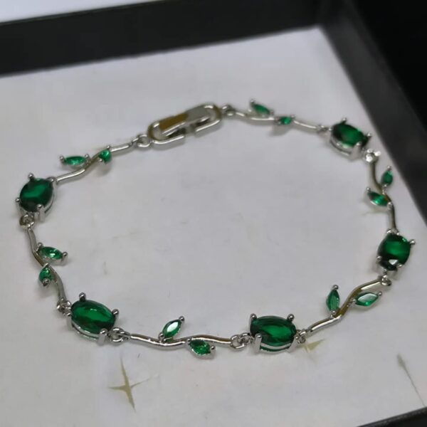 a65cb3d9-b85f-4ab3-ac8b-775209479480 pulseras tulipán