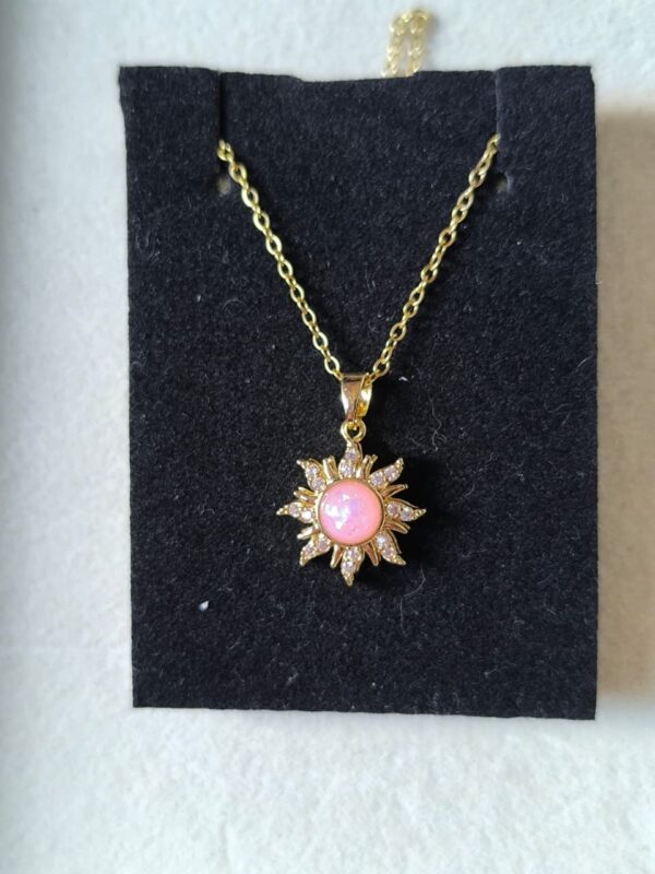 Collar Sol de Rapunzel dorado