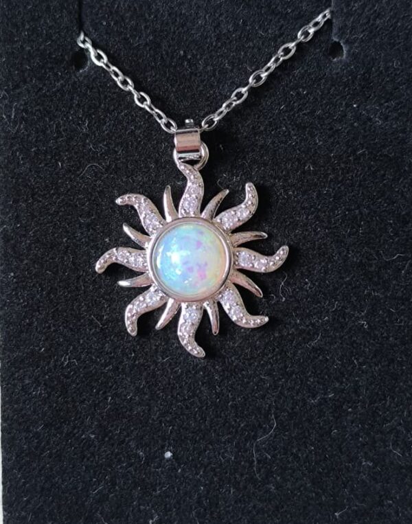 collar Sol de Rapunzel Plateado