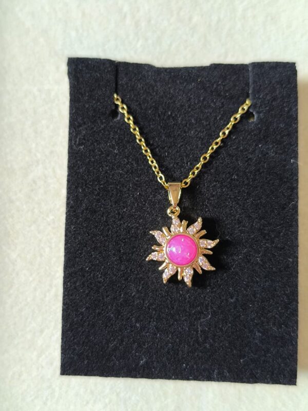 Collar Sol de Rapunzel dorado