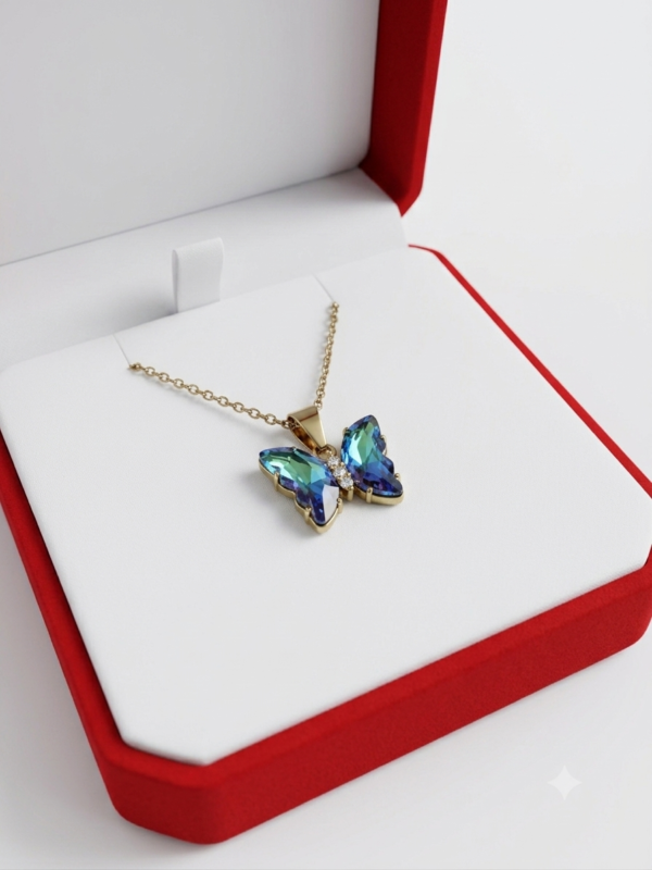 Collar mariposa azul tornasolado