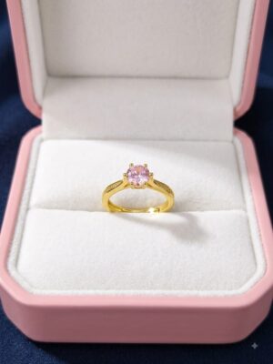 Anillo tipo compromiso rosa