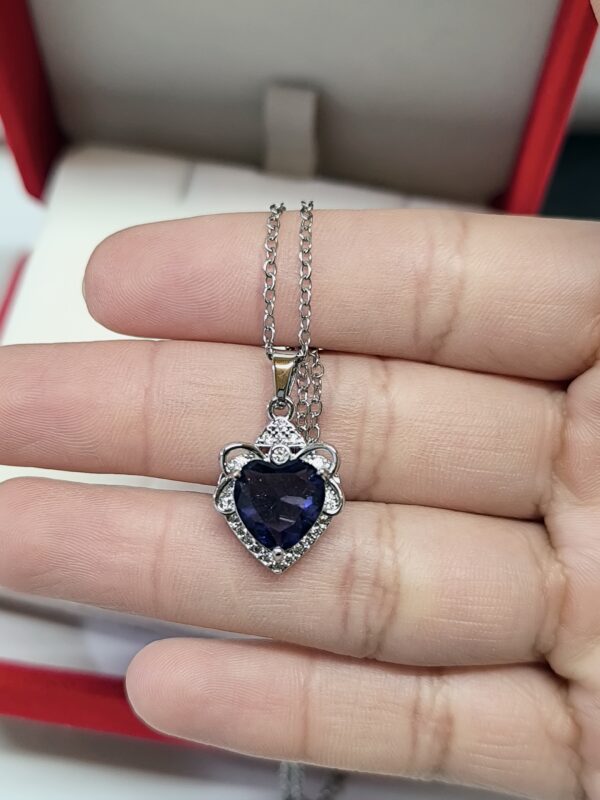 Corazón azul
