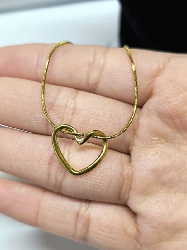 Collar corazón Dorado
